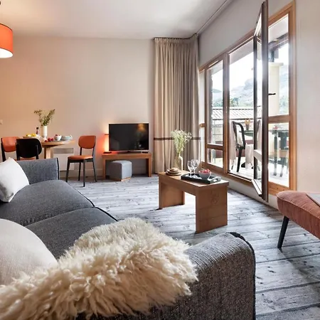 Pierre & Premium Les Terrasses D'eos Aparthotel 5*