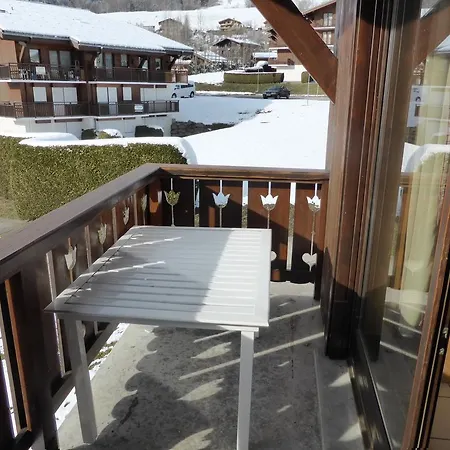 アパートホテル Pierre & Premium Les Terrasses D'eos フレーヌ